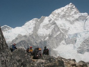 Gruppen under magnifika Lhotse Gruppen under magnifika Lothse