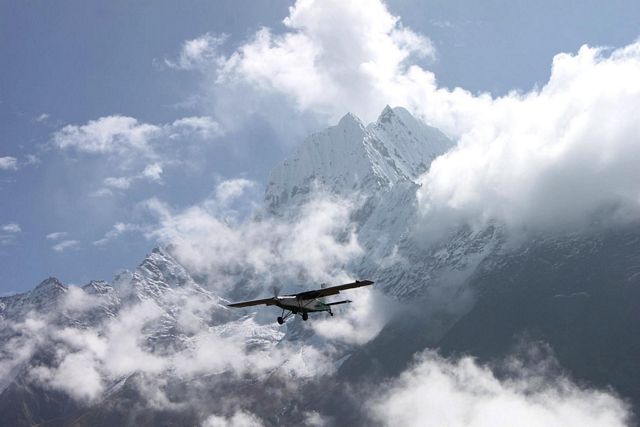 Syangboche flygplats ligger ovanför Namche! Syangboche flygplats ligger ovanför Namche!